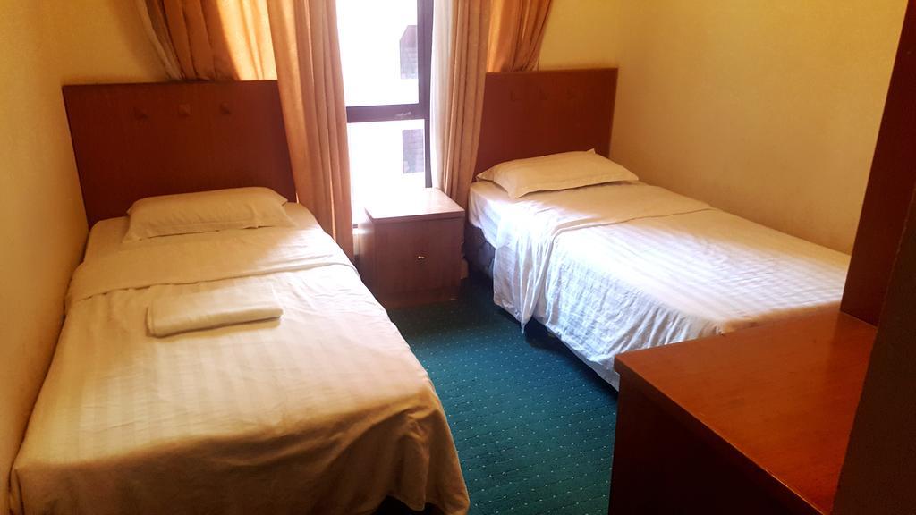 Homestay Marina Court Resort 코타키나발루 외부 사진