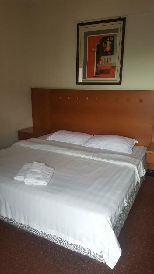 Homestay Marina Court Resort 코타키나발루 외부 사진